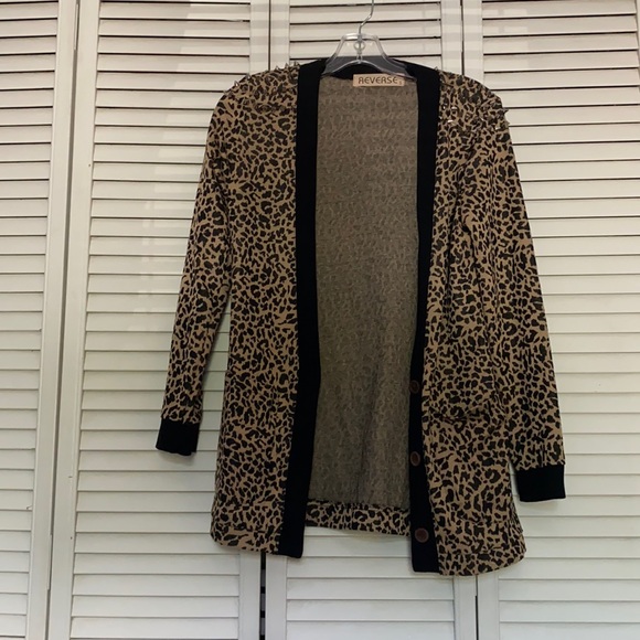 Leopard Cardigan with spikes - Picture 1 of 4